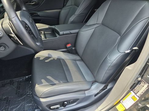 Used 2025 Lexus ES 350 w/ Premium Package FWD image 18