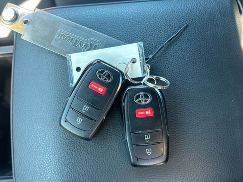 Certified 2025 Toyota Tacoma SR w/ SR Upgrade Package image 29