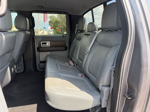 Used 2013 Ford F150 Lariat w/ Lariat Chrome Pkg RWD image 11