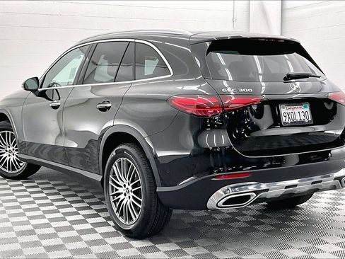 Used 2026 Mercedes-Benz GLC 300 image 10