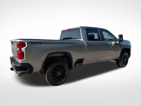 Used 2025 Chevrolet Silverado 2500 Custom w/ Custom Value Package AWD/4WD image 6