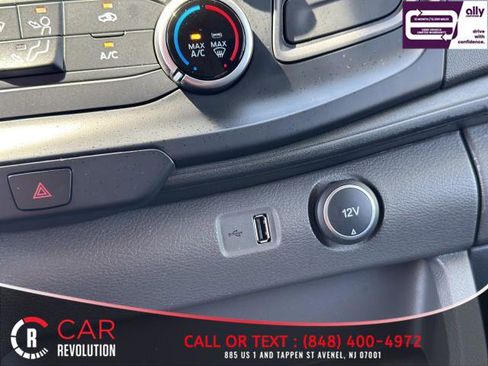 Used 2023 Ford Transit 350 XL image 28