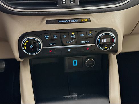 Used 2020 Ford Escape SEL FWD image 24