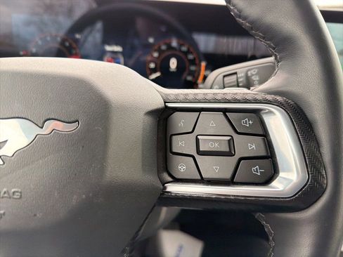 Used 2025 Ford Mustang GT Premium RWD image 26