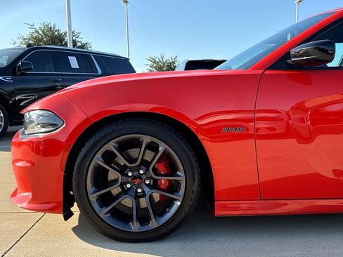 Used 2023 Dodge Charger R/T w/ Performance Handling Group RWD image 5