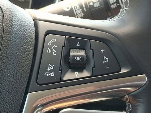 Used 2019 Buick Encore Preferred AWD/4WD image 18