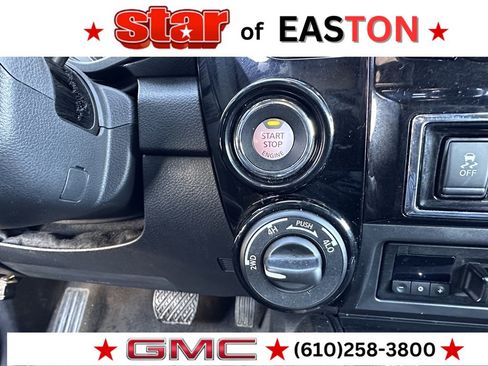 Used 2021 Nissan Titan Platinum Reserve w/ Moonroof Package image 29