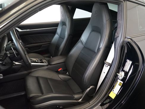 Used 2021 Porsche 911 Turbo S AWD/4WD image 11