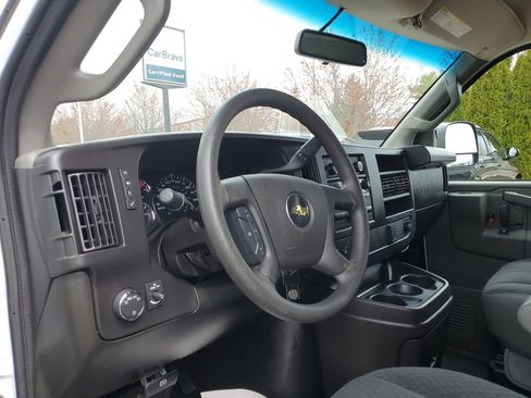 Used 2024 Chevrolet Express 2500 w/ Driver Convenience Package image 6