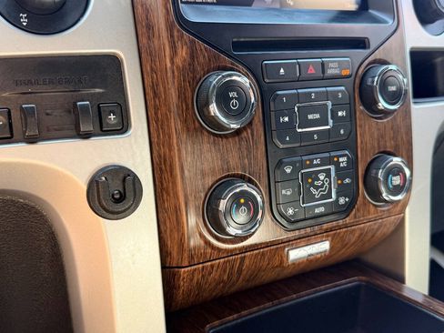 Used 2013 Ford F150 Lariat w/ Mid Equipment Group AWD/4WD image 28