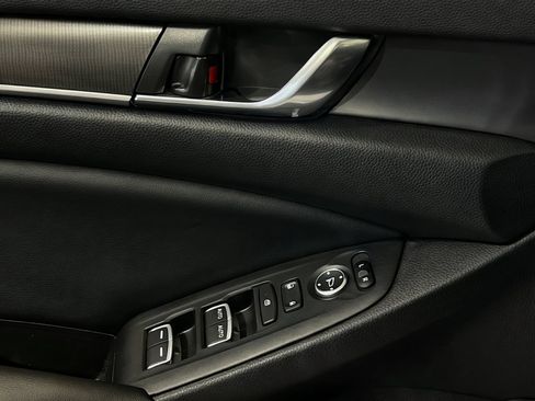 Used 2022 Honda Accord Sport Special Edition image 13