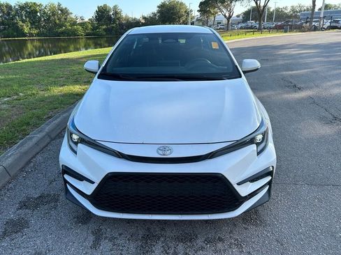 Used 2024 Toyota Corolla SE FWD image 9