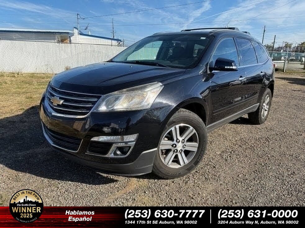 Used 2017 Chevrolet Traverse LT AWD/4WD image 1