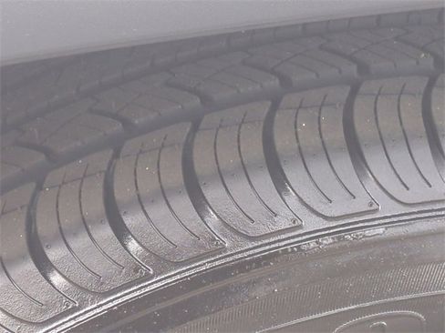 Used 2017 Jeep Grand Cherokee Laredo image 20