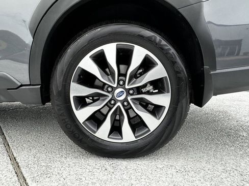 Certified 2025 Subaru Outback Limited w/ Popular Package #2 AWD/4WD image 33