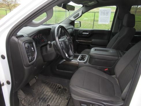 Used 2022 Chevrolet Silverado 1500 RST w/ Safety Package image 3