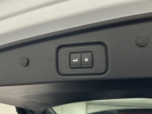 New 2026 Nissan Pathfinder Platinum AWD/4WD image 21