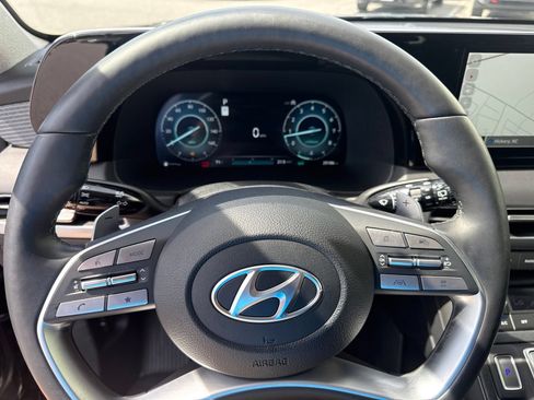 Used 2024 Hyundai Palisade Limited AWD/4WD image 38