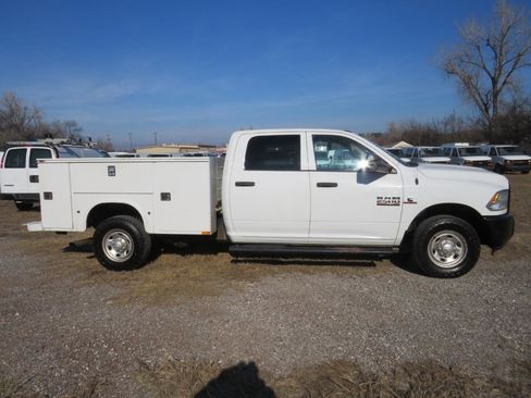 Used 2014 RAM 2500 Tradesman w/ Cold Weather Group image 4