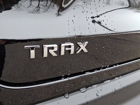 New 2026 Chevrolet Trax LT w/ Driver Confidence Package image 11