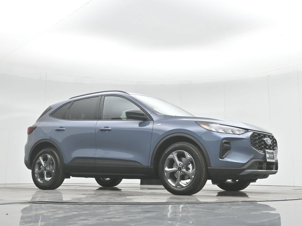 Used 2025 Ford Escape ST-Line w/ Equipment Group 301A FWD image 30