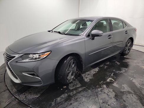 Used 2016 Lexus ES 350 image 3