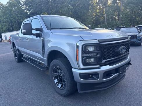 Used 2023 Ford F250 XLT w/ XLT Premium Package AWD/4WD image 8