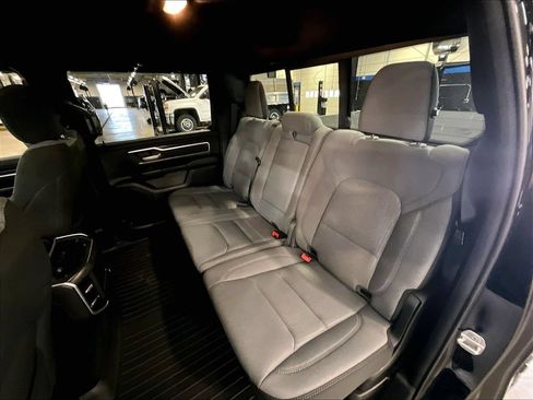 Used 2023 RAM 1500 Big Horn AWD/4WD image 15