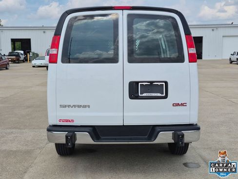 Used 2025 GMC Savana 2500 w/ Driver Convenience Package RWD image 6