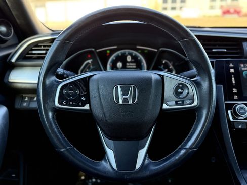 Used 2017 Honda Civic Touring image 24