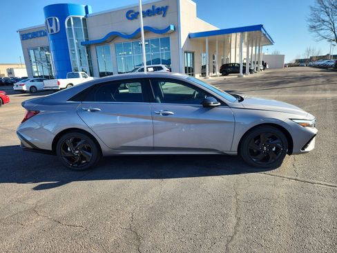 New 2026 Hyundai Elantra SEL Sport image 6