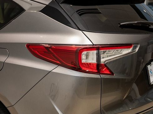 Used 2023 Acura RDX AWD w/ Advance Package image 9