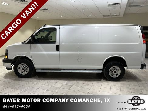 Used 2023 GMC Savana 2500 w/ Driver Convenience Package image 2