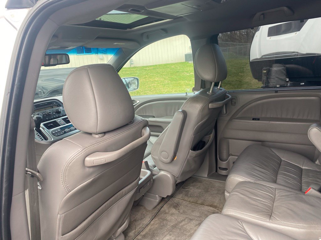 Used 2010 Honda Odyssey EX-L image 20