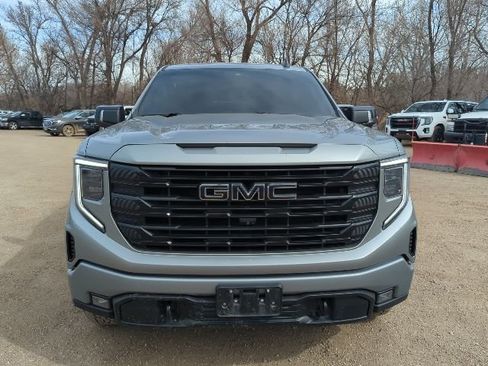 Used 2023 GMC Sierra 1500 Elevation w/ Elevation Premium Package image 4