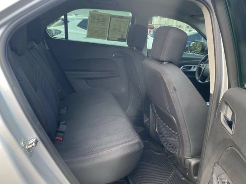 Used 2013 Chevrolet Equinox LS FWD image 15