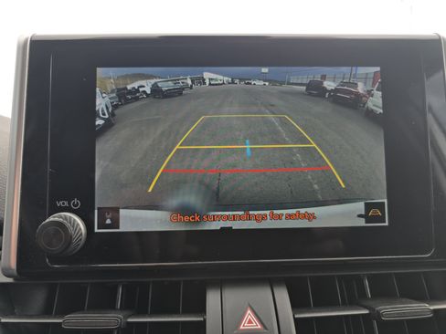 Used 2023 Toyota RAV4 LE FWD image 27