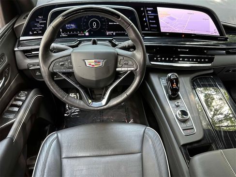 Certified 2024 Cadillac Escalade ESV Sport w/ LPO, ONYX Package image 4