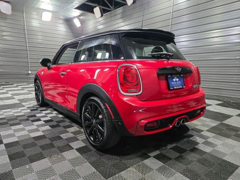 Used 2019 MINI Cooper S w/ Signature Upholstery Package FWD image 7