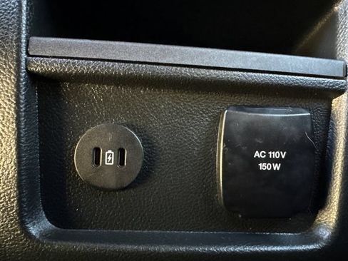 Certified 2023 Ford Edge ST-Line AWD/4WD image 18