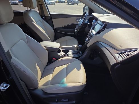 Used 2019 Hyundai Santa Fe XL FWD image 32