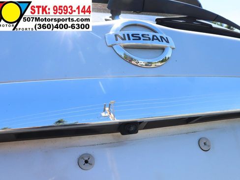 Used 2015 Nissan Pathfinder SV w/ Cargo Package AWD/4WD image 17