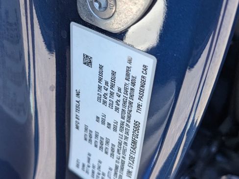 Used 2021 Tesla Model 3 Standard Range Plus image 19