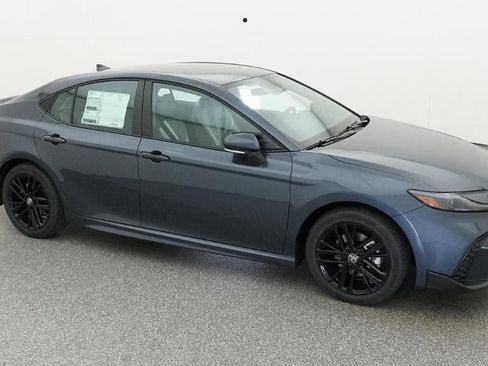 New 2026 Toyota Camry SE FWD image 12