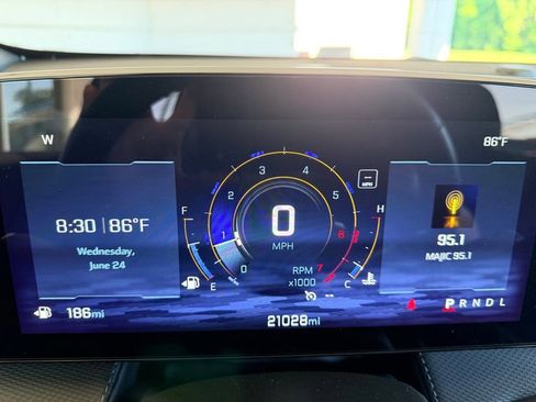 Used 2026 Chevrolet Equinox LT FWD image 20