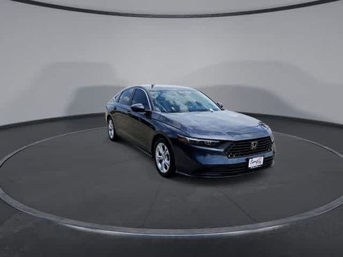 Used 2023 Honda Accord LX image 2