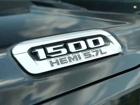 Used 2022 RAM 1500 Laramie AWD/4WD image 43