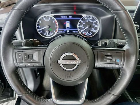 Used 2023 Nissan Rogue SL AWD/4WD image 21