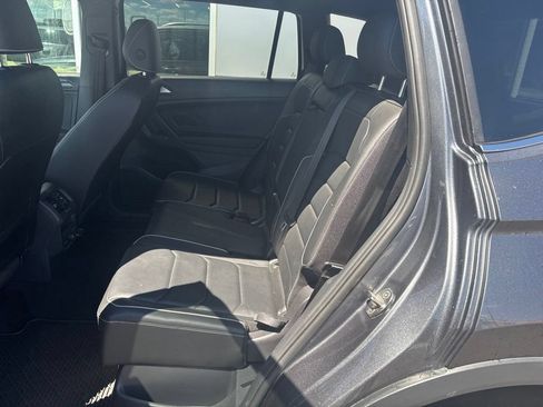 Used 2021 Volkswagen Tiguan SEL Premium R-Line AWD/4WD image 6