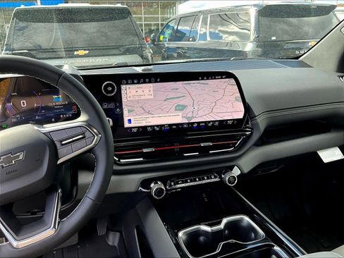 New 2026 Chevrolet Silverado EV Trail Boss w/ Plus Package image 13